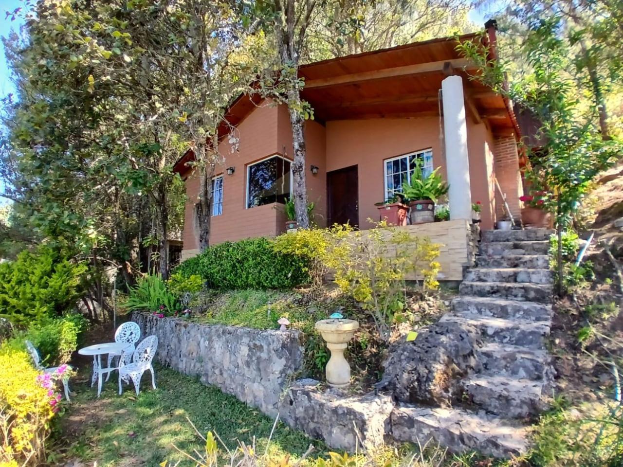 El Pacifico Cabana Con Banera Y Chimeneas En Puesta De Sol מראה חיצוני תמונה